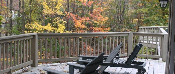 Instructions to Make Your Own Deck Storage Bench