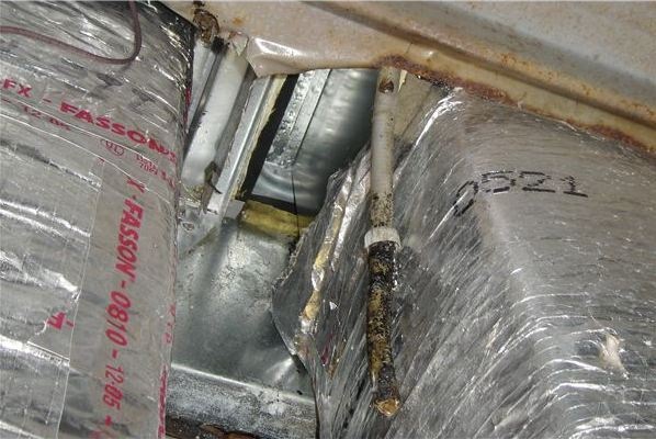 A Leaking Air Conditioning Duct - How to Repair Water Damaged Ceiling