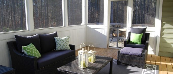 How Do You Make a Seasonal Screen Porch From an Existing Porch?
