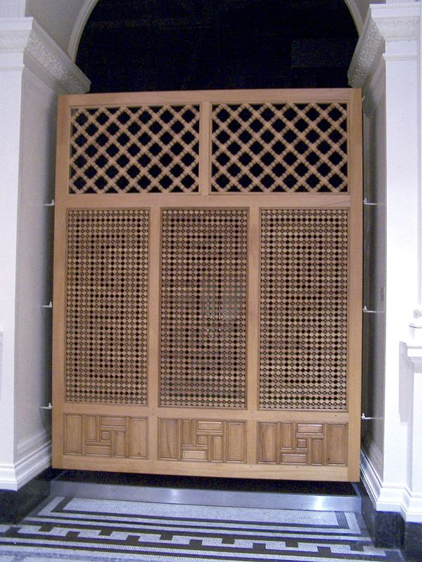Using Outdoor Lattice as a Privacy Screen or Fence Using Outdoor Lattice as a Privacy Screen or Fence