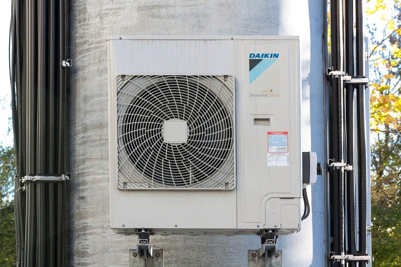 Top 5 Ways to Cut Down Air Conditioning Costs