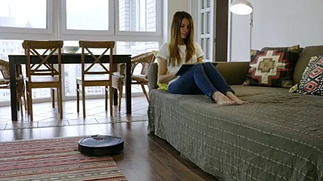 Featured of Robot Vacuum Cleaner, Fun Floor Cleaning Technology for Your Home