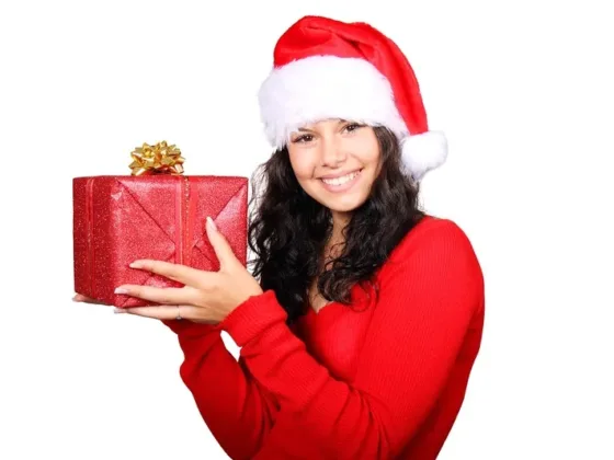 Featured of Simple Christmas Carolling and Gift Giving