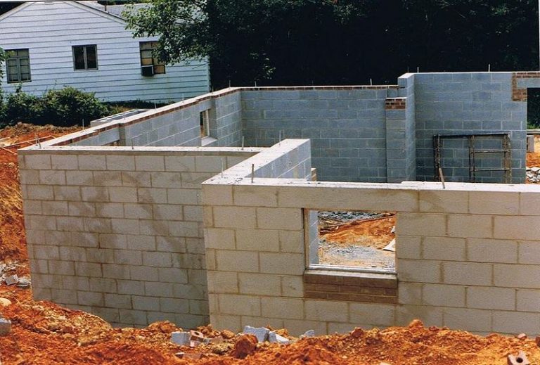 How to Finish a Basement with Poured Concrete Walls • Housesumo.com