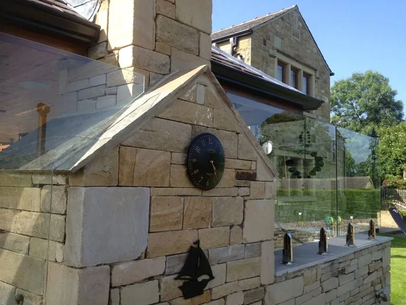 Featured of Top Benefits of Incorporating Glass Balustrades in Your Home Design