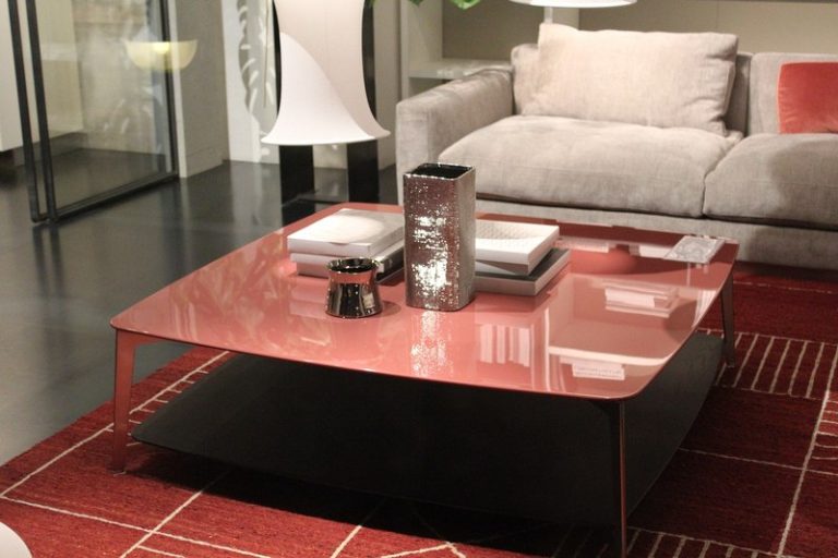 5 Comfy Pieces of Furniture to Add to Your Living Room