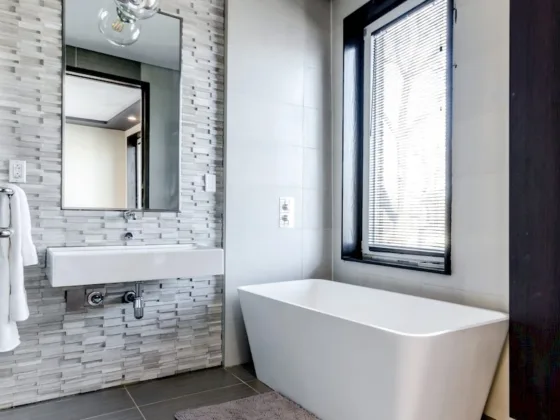 Featured image - 8 Simple Space-Saving Tips for Small Bathrooms