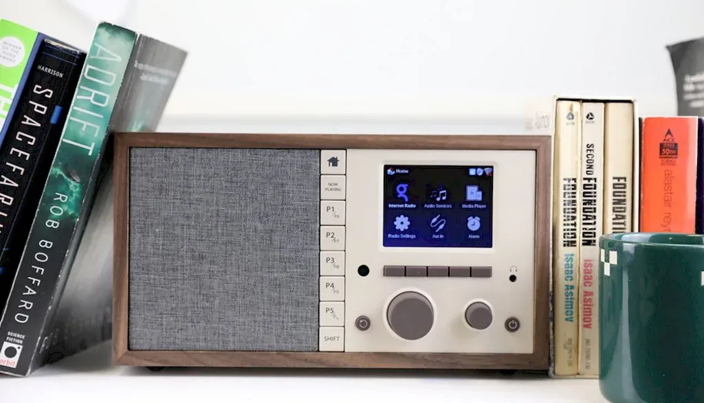 Featured image - Reviews of Tabletop Radio and Buying Guides