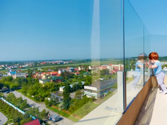 Featured image - The Most Popular Residential Exterior Glass Railing System for Your Home