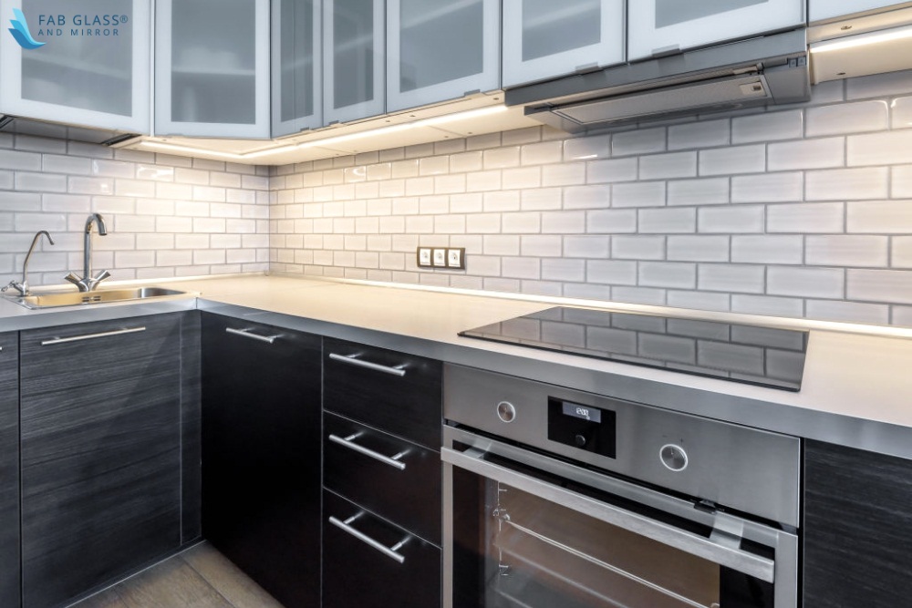 Glass Tile Backsplash Kitchen image - Glass Tile Backsplash Kitchen