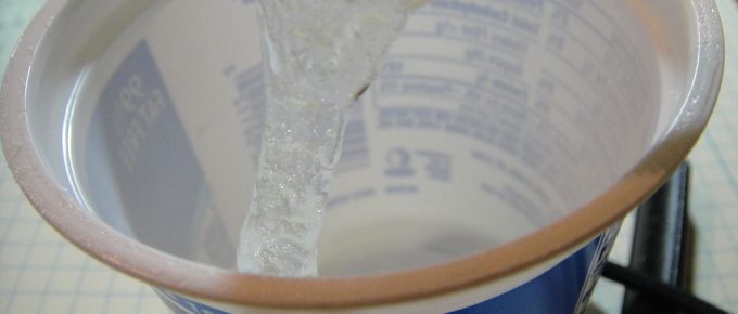 Everything You Need to Know About Epoxy Resins for Tables and Art