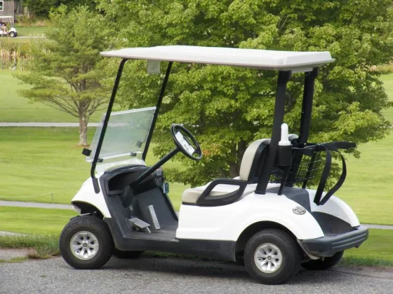 Featured image - Factors to Consider When Buying a Golf Cart