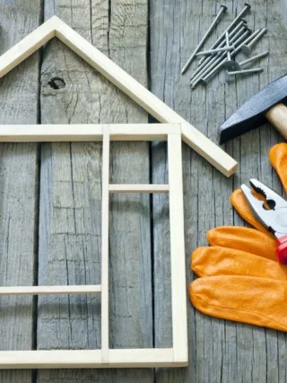 Featured image - Tips to Help Homeowners Choose the Right Roofing Company