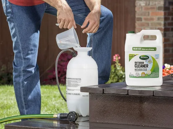 Featured image - How to Power Wash a House with Vinyl Siding