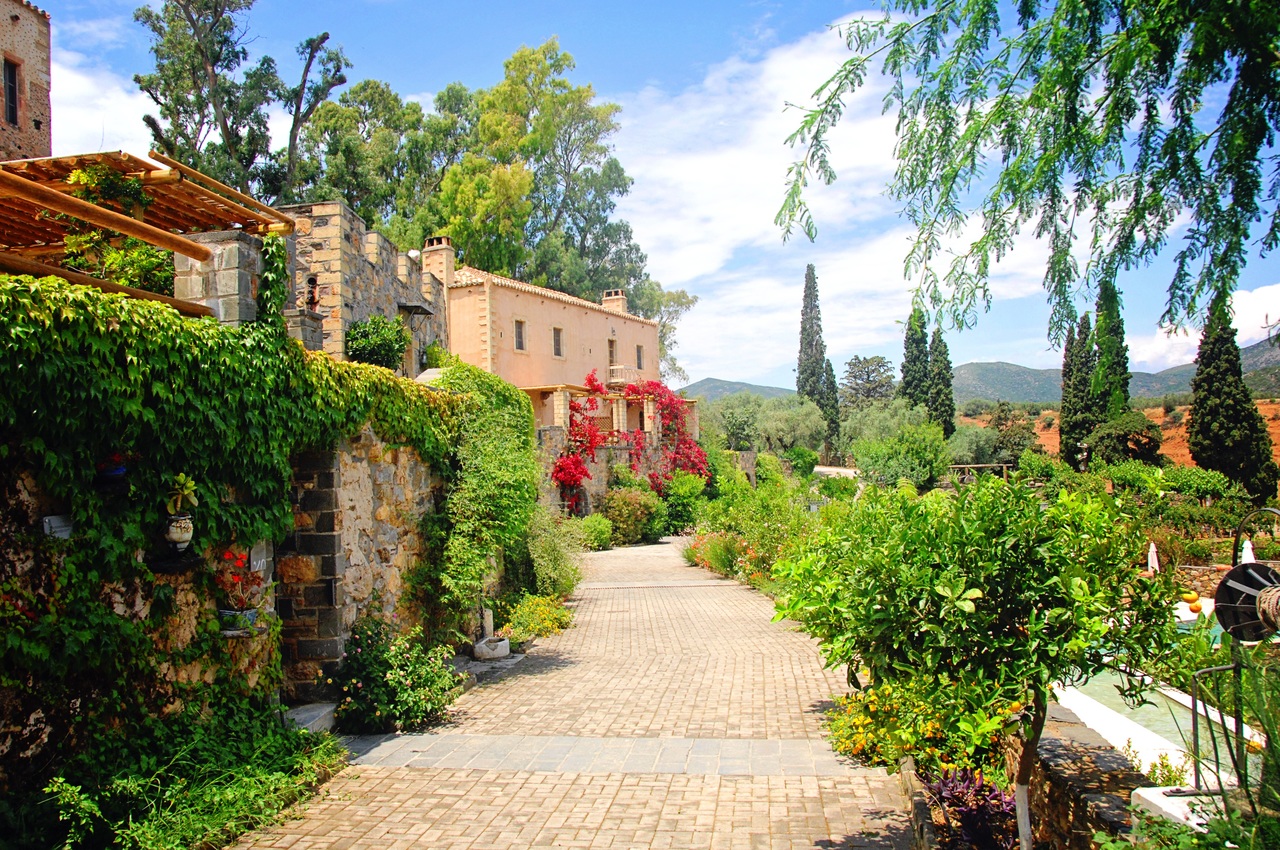 Reasons to Get Accommodation At a Retirement Village image - Reasons to Get Accommodation At a Retirement Village