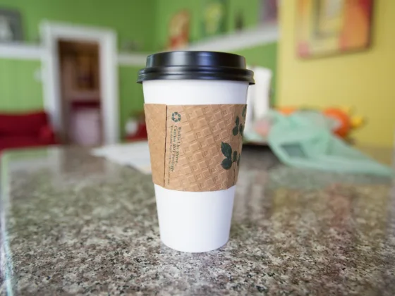 Featured image - 8 Amazing Benefits of Hot Cup Sleeves