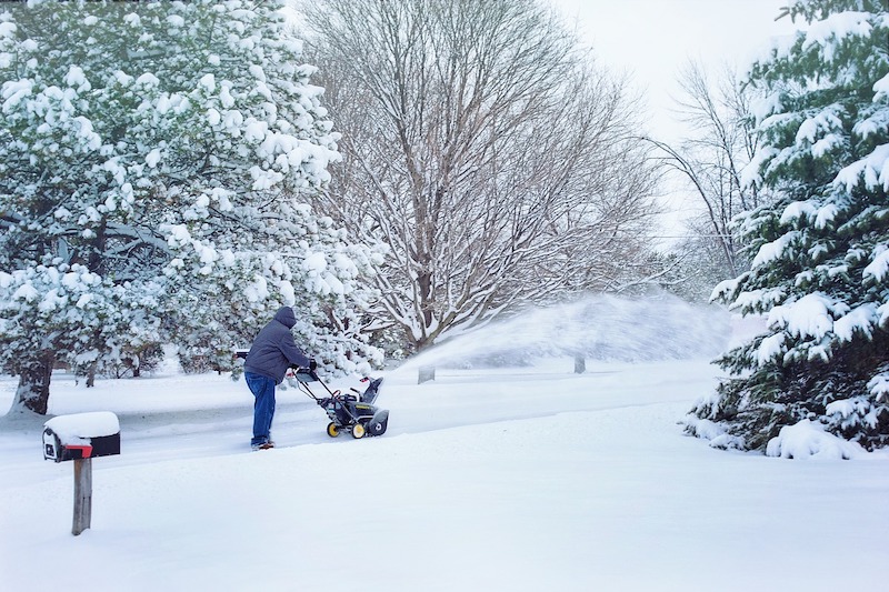 5 Tips for Elderly People to Blow Snow from Your Driveway image - 5 Tips for Elderly People to Blow Snow from Your Driveway