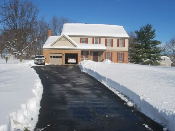 Featured image - 5 Tips for Elderly People to Blow Snow from Your Driveway