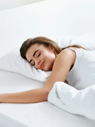 Featured image - How to Choose the Right Bed and Mattress for Your Master Bedroom