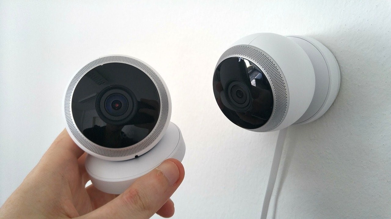 Pros and Cons of Using a Home Alarm System image - Pros and Cons of Using a Home Alarm System