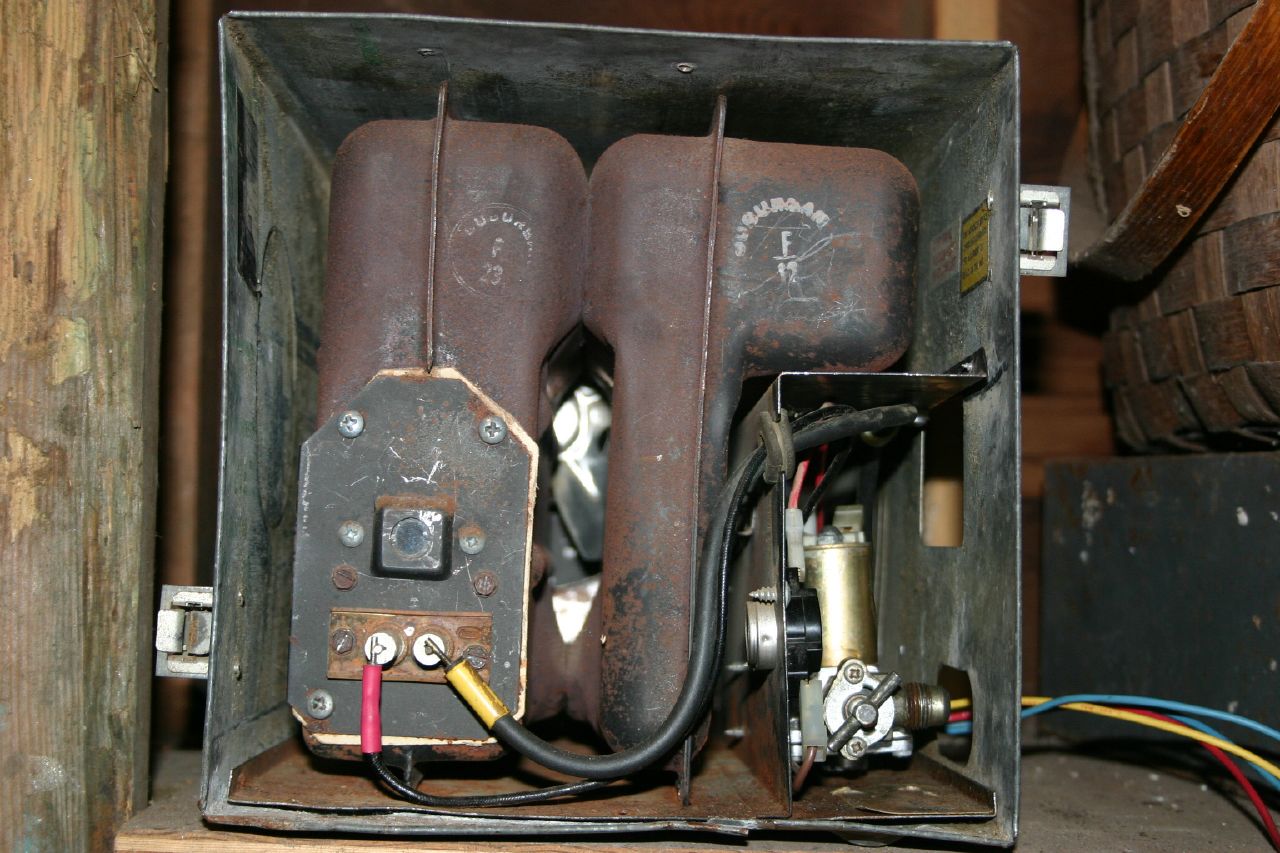 Replace or Repair Furnace image - Replace or Repair Furnace