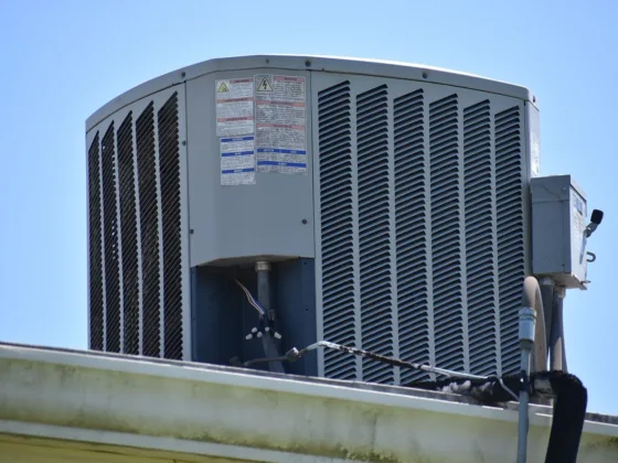 Featured image - Things to Consider When Replacing HVAC System