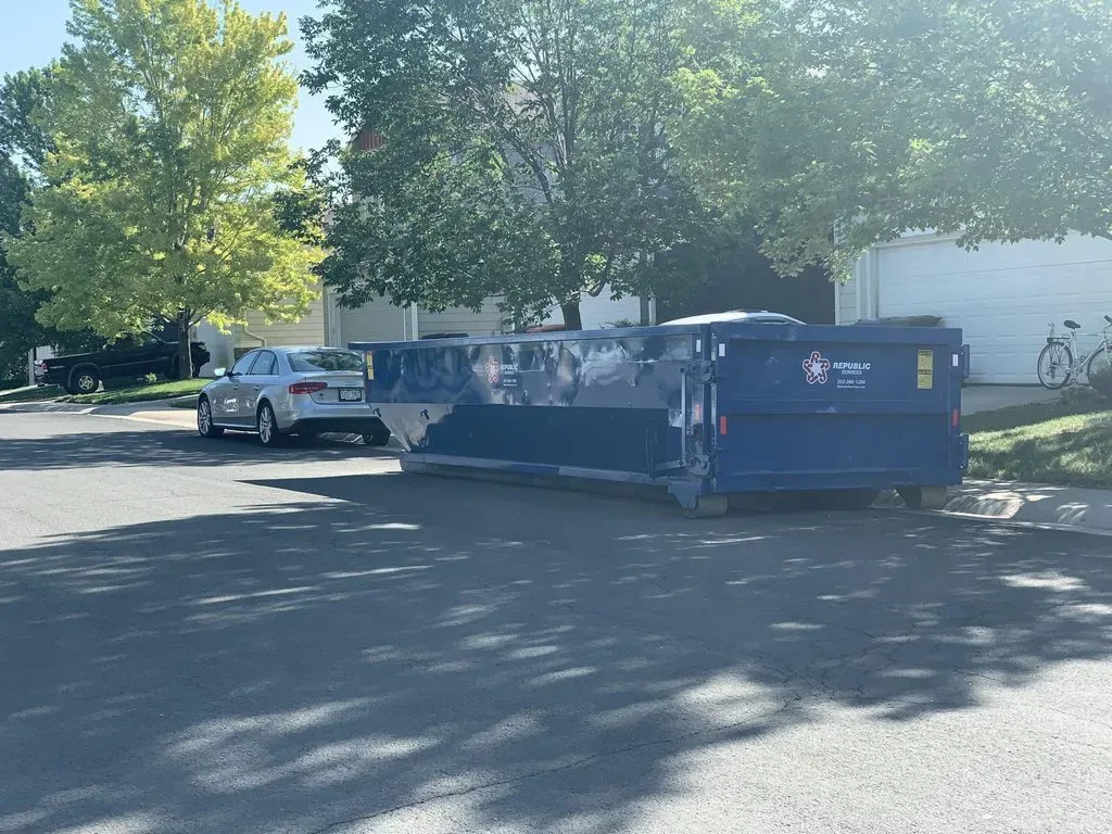 Featured image - Tips for Choosing the Right Dumpster Rental