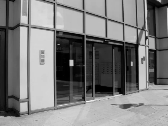 featured image - What to Look for When Purchasing Automatic Sliding Doors