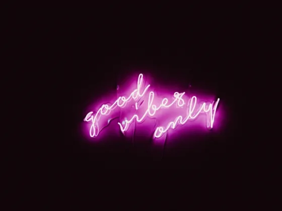 featured image - An Essential Guide While Looking For Neon Signs