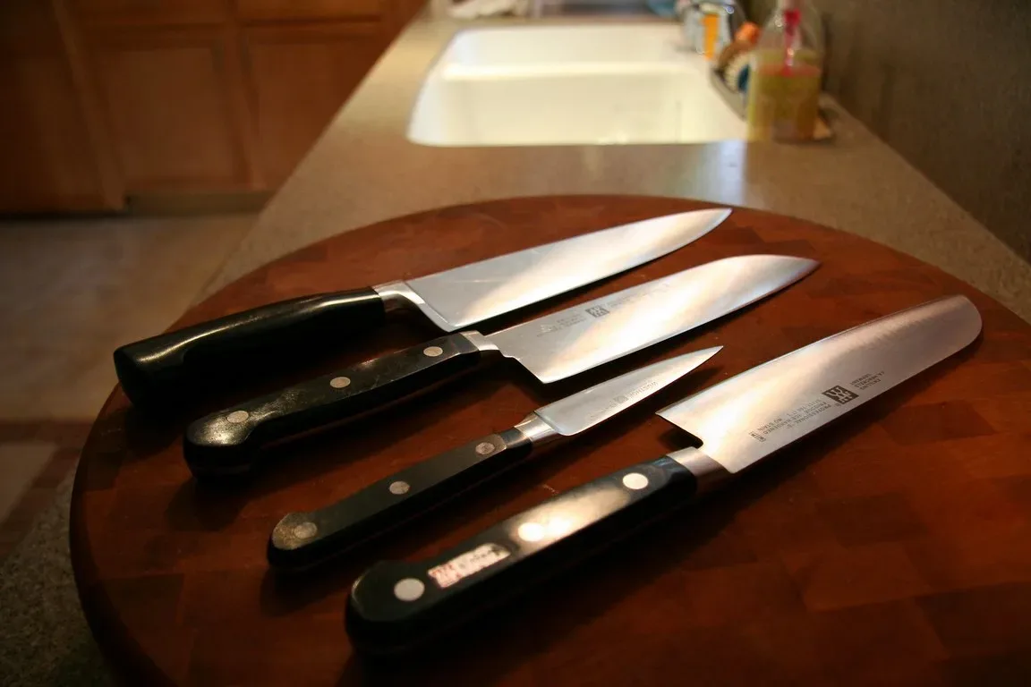 Featured image - The Three Quality Chef Knives You Should Never Miss