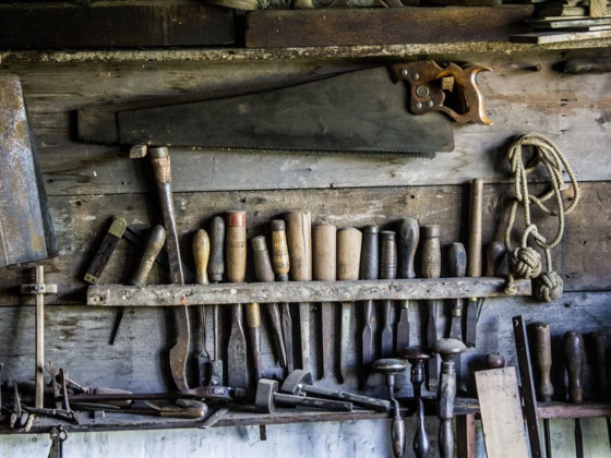 Featured image - Tools You Can Use to Improve Your Woodworking Skills