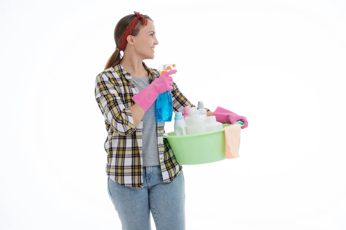 Featured image - Expert Tips for Hiring a House Cleaning Service