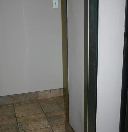 Featured image - 4 Benefits of Installing Metal Corner Guards Around Your Home