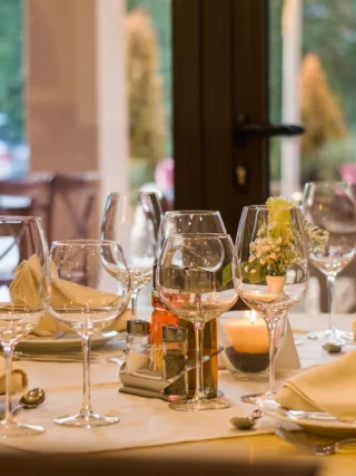 Featured image - Popular Main Dishes to Serve on a Fun Family Dinner
