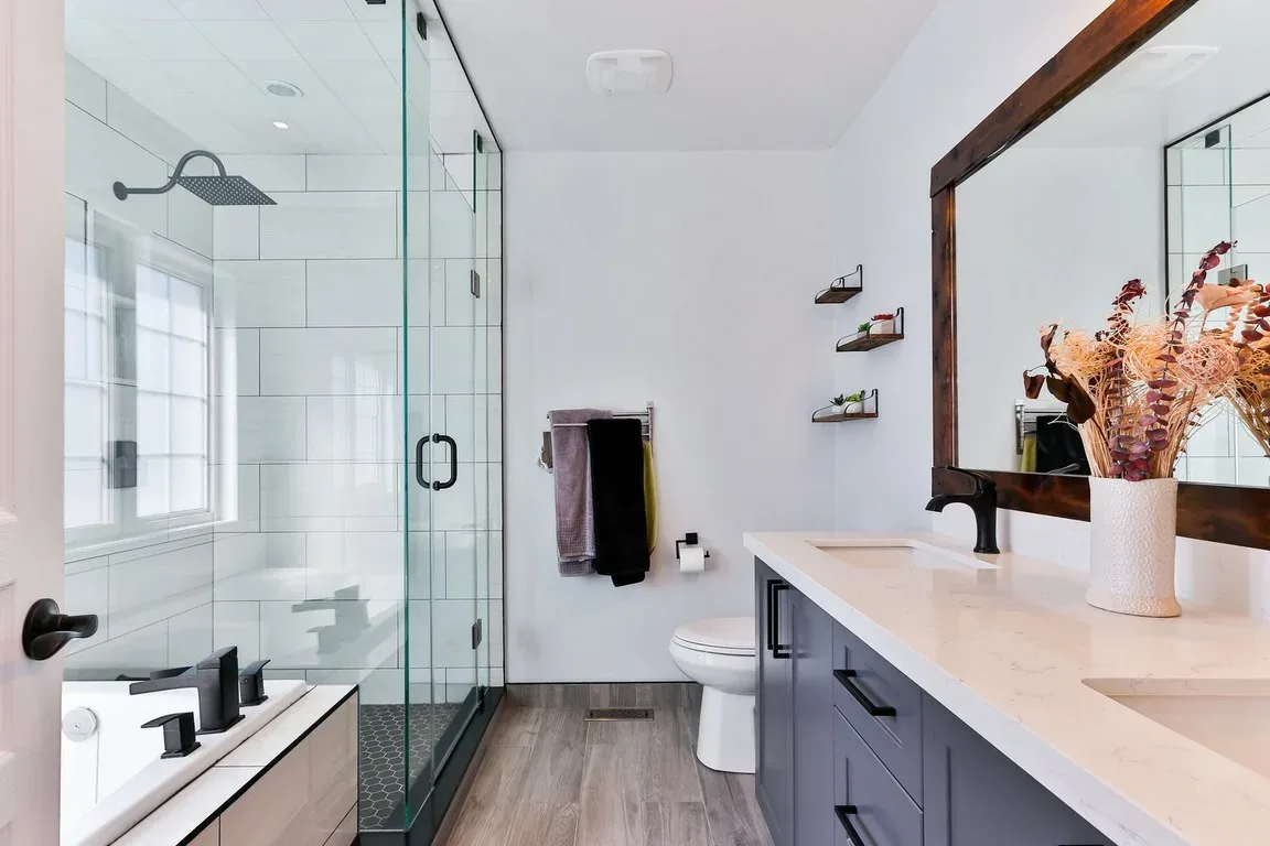 Featured image - Simple Renovation Projects That Will Make Your Bathroom a Lot Better