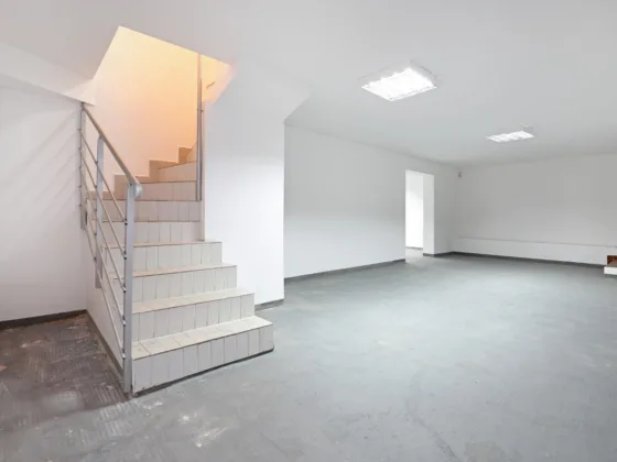 Featured image - Waterproofing Los Angeles: 4 Mistakes to Avoid When Hiring Contractors