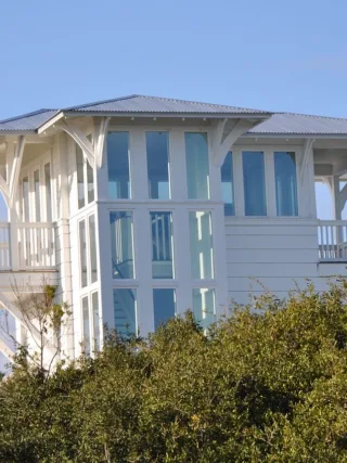 Featured image - Things to Keep in Mind Before Selecting a Beach Property