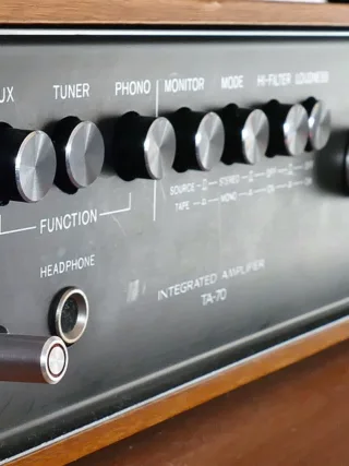 featured image - A Guide to Hi-Fi and Home Theatres