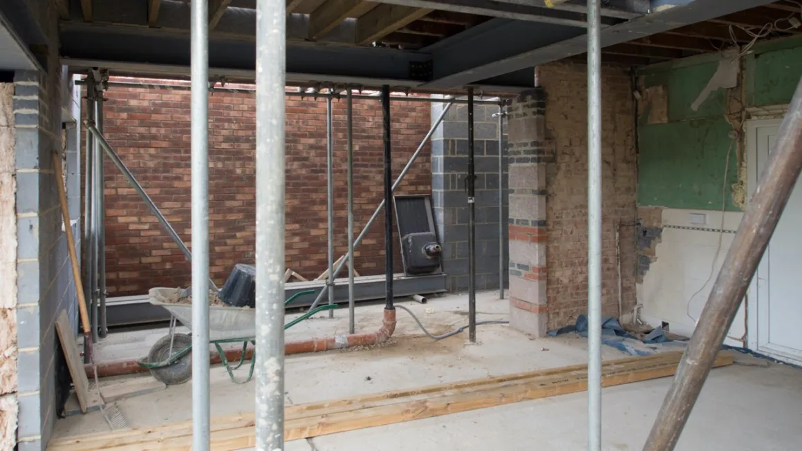 featured image - Home Repairs You Should Never Do Yourself