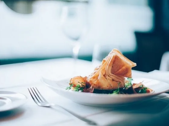 featured image - How to Create a Pleasant Dining Ambience