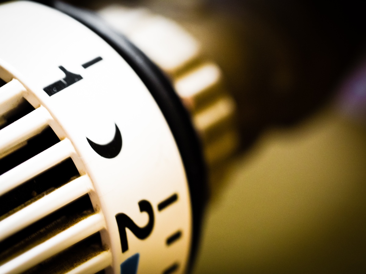 Should My Thermostat Be Set on Gas or Electric image - Should My Thermostat Be Set on Gas or Electric