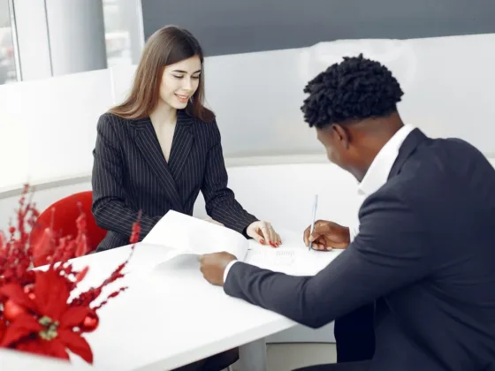 featured image - Things to Keep in Mind Before Becoming a Real Estate Agent