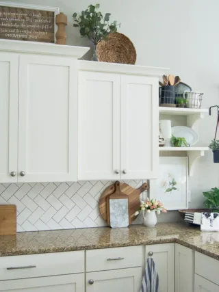 featured image - deas to Update Your Kitchen on A Budget