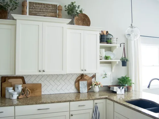 featured image - deas to Update Your Kitchen on A Budget