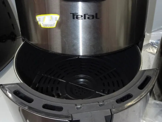 featured image - 10 of Benefits of Using an Air Fryer