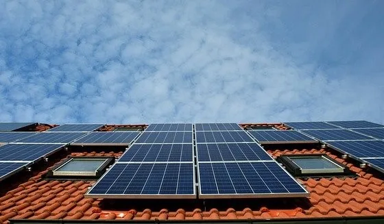 featured image - What Solar Panels You Should Install and Why