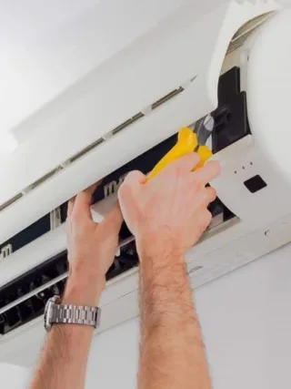 featured image - When to Call An A/C Repair Service and How They Help You