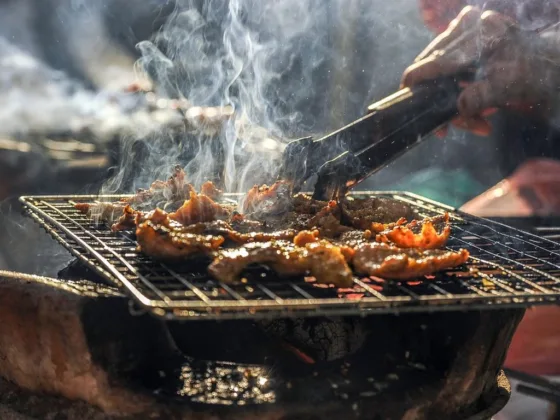 featured image - 7 Awesome Summer Backyard Ideas You Should Try