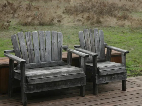 featured image - 7 Ways to Prevent Patio Furniture from Fading