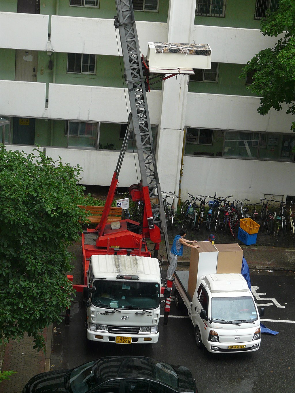 Reasons You Should Hire A Moving Company image - Reasons You Should Hire A Moving Company